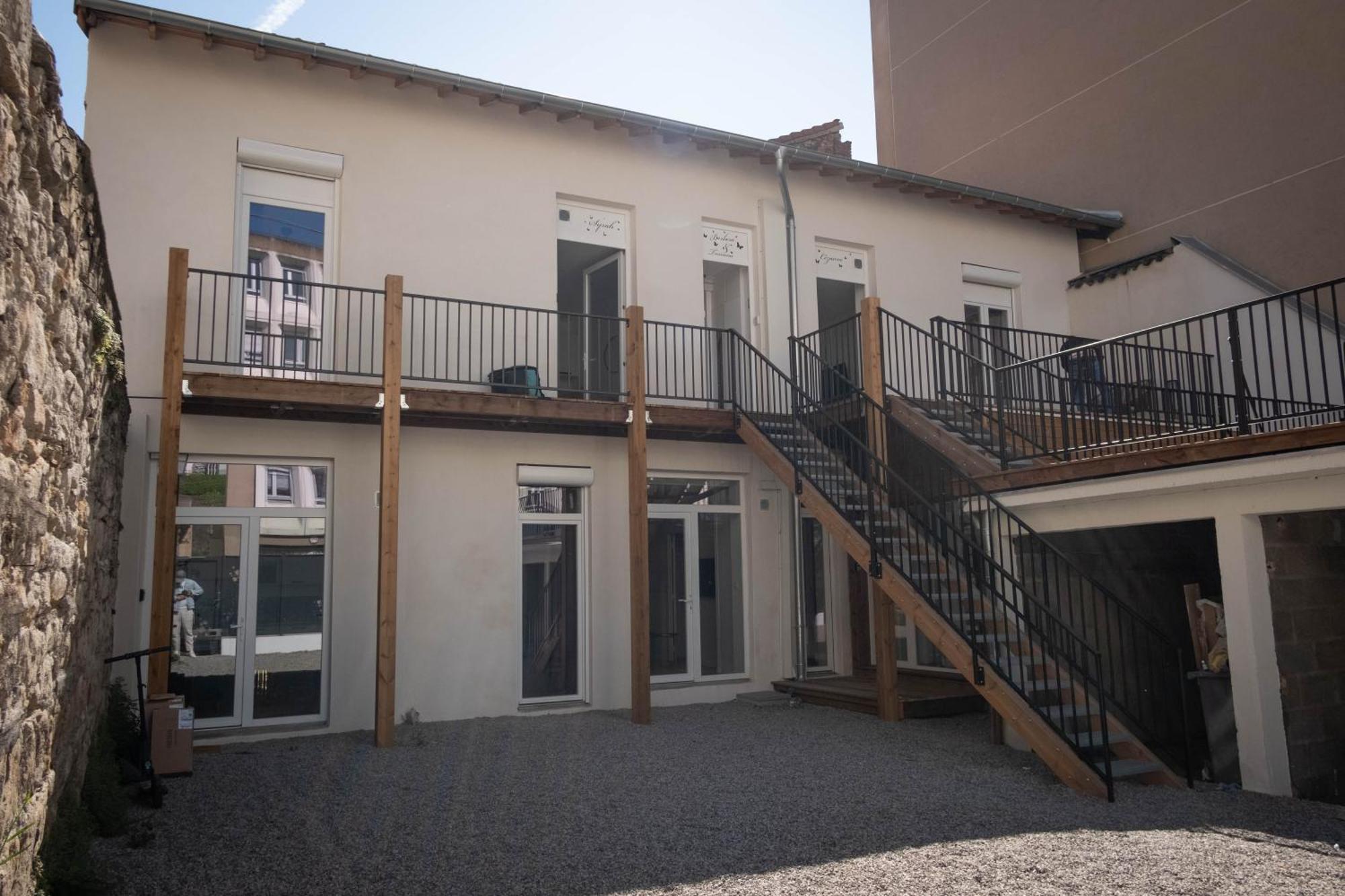 Bibemus Casa Maja - Baignoire Balneo - Parking - Terrasse Apartamento Saint-Etienne  Exterior foto